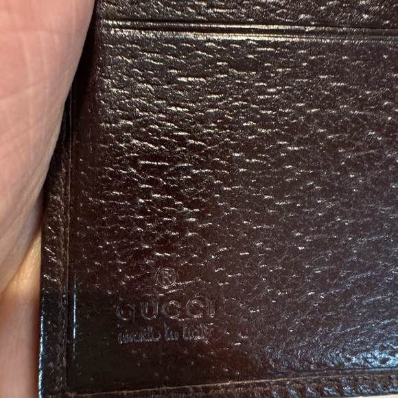 Authentic Gucci wallet - Picture 6 of 13